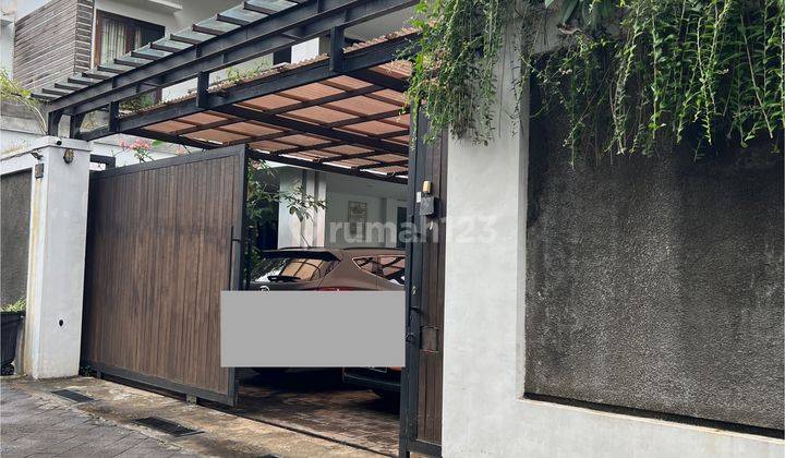 Semi Villa House 2floors Private Pool Cozy Modern One Gate Small Residential In The Middle Of Denpasar Near Seminyak Canggu  1