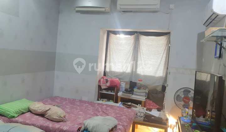 Di Jual Rumah 2 Lantai Taman Harapan Baru Bekasi . 2