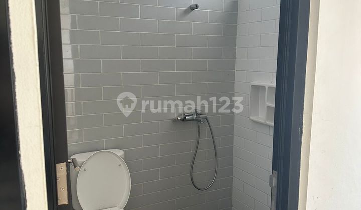 Rumah Dekat Sekolah Internasional Di Harapan Indah Bekasi 2
