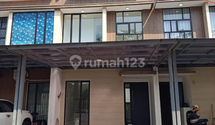 Dijual Rumah di Cluster Laseine Jgc. Cakung Jakarta Timur