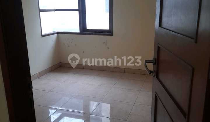 Rumah di Harapan Indah Bekasi Cluster Heliconia 2