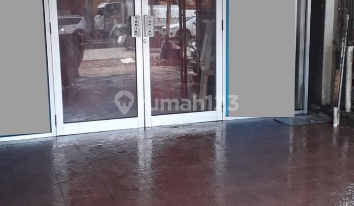 For Rent: Shop House in Harapan Indah, Suitable for Office, Restaurant, Tutoring Place For Rent: Shop House in Harapan Indah, Suitable for Office, Restaurant, Tutoring Place