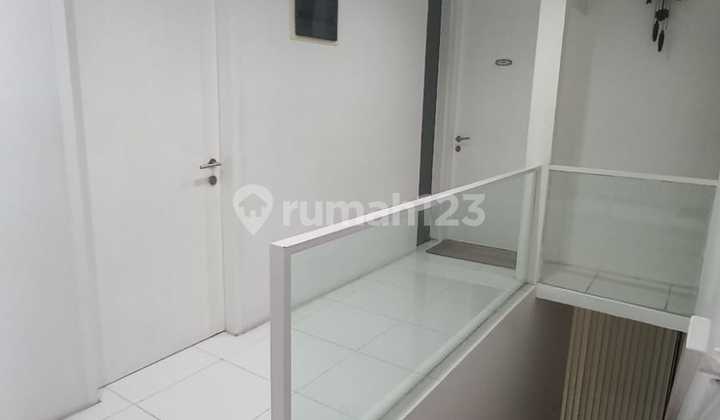 Di Jual Rumah Mewah Strategis Cluster Ozone Residence, 16, Bintaro, Kec. Pesanggrahan, Kota Jakarta Selatan 2