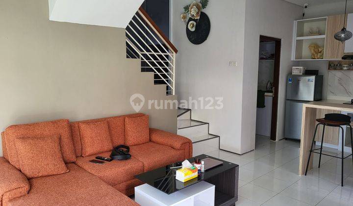 Rumah Semi Villa 2 Lantai Perumahan Puri Gading