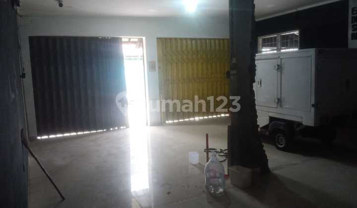 Disewakan Rumah Siap Usaha Taman Kopo Indah 1 Disewakan Rumah Siap Usaha Taman Kopo Indah 1