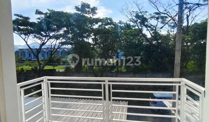 For Rent: 2-Story House in Taman Kopo Indah TKI 5 2