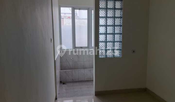 For Rent 2-Story Luxury Shop House in Taman Kopo Indah TKI 1 2