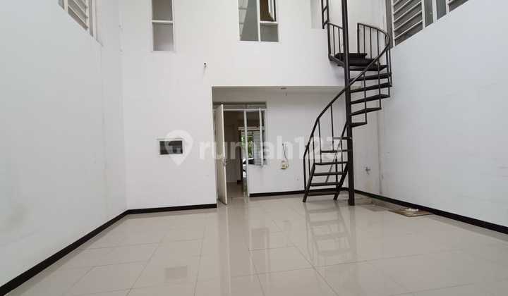 Disewakan Rumah Minimalis 2 Lantai di Taman Kopo Indah 5, Sherwood 1