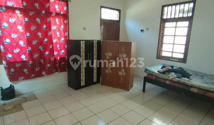 Rumah Hoek 1 Lantai Dekat ke Mim Soekarno Hatta 1