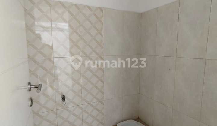 Sewa Rumah Apik Minimalis di Taman Kopo Indah TKI 5 2