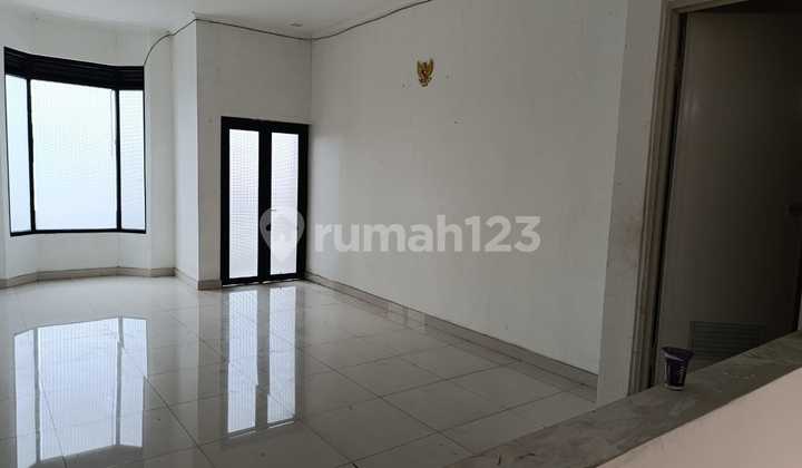 For Rent: 2-Story Shop House Building Near Soreang Toll Road, Bandung For Rent: 2-Story Shop House Building Near Soreang Toll Road, Bandung