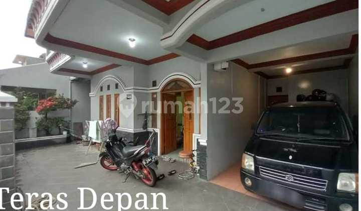 For Sale: 3-Story Ready-to-Occupy House in Kopo Permai Complex