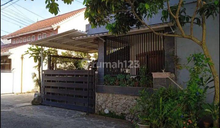 Di Jual Rumah Hook 2 Lantai Komplek Margahayu Permai 2