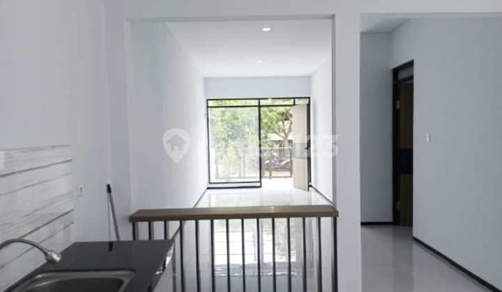 Jual Rumah Minimalis Baru Renov di Taman Kopo Indah TKI 2