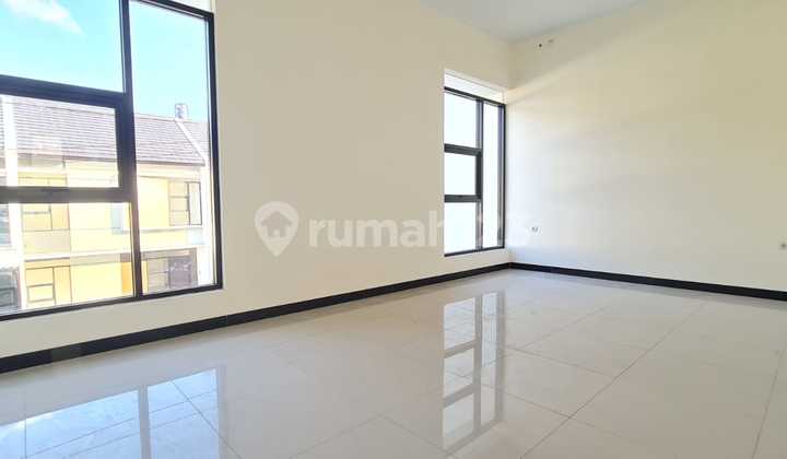 New Minimalist 2-Storey House for Sale in Taman Kopo Indah Tki 5 2