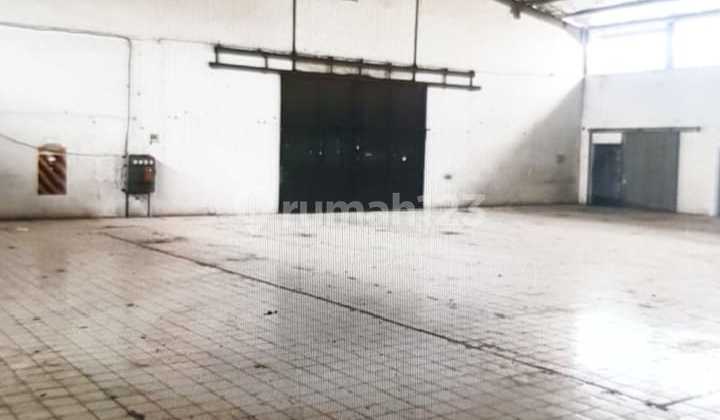 Dijual Tanah & Bangunan Untuk Gudang Atau Pabrik di Cibolerang