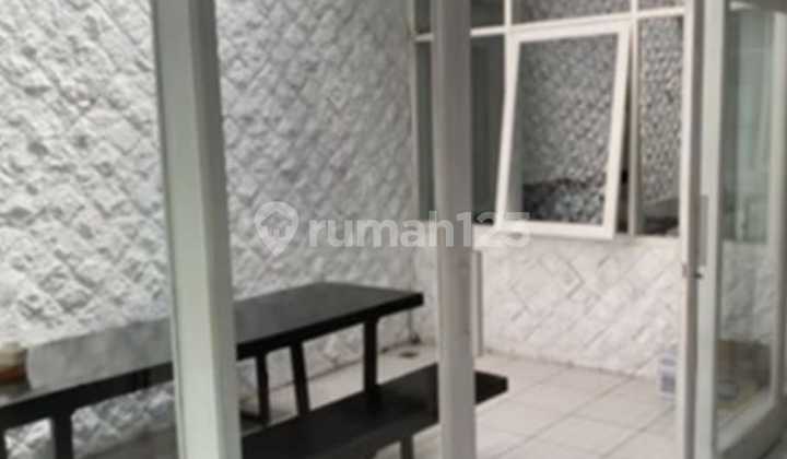 Disewakan Rumah Siap Huni Di Singgasana Pradana Bandung 2