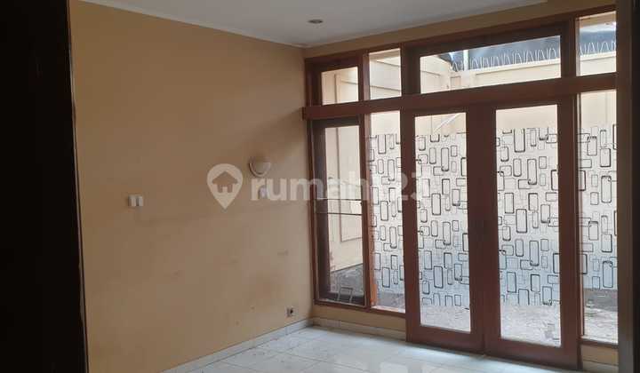 Disewakan Rumah Nyaman di Komplek Muara Dekat Rumah Sakit Imanuel Bandung