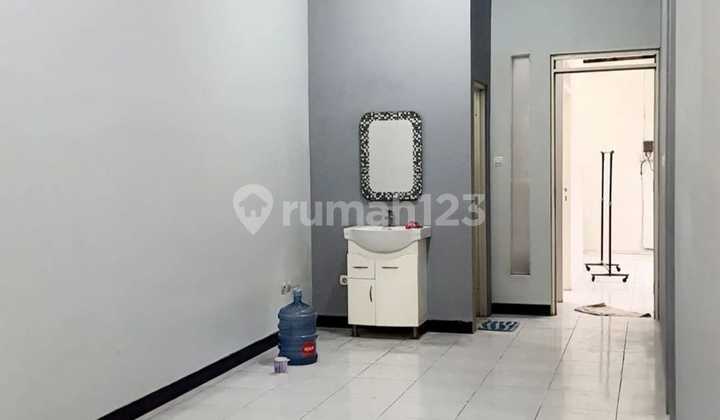 House Includes Water Heater and Kitchen Set in Taman Holis Indah