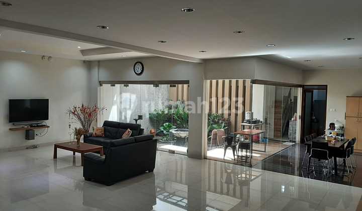 For Sale: Nice House in Taman Kopo Indah 2 For Sale: Nice House in Taman Kopo Indah 2