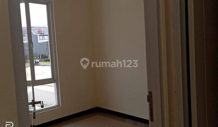 Disewakan Rumah Siap Pakai di Taman Kopo Indah Tki 5 1