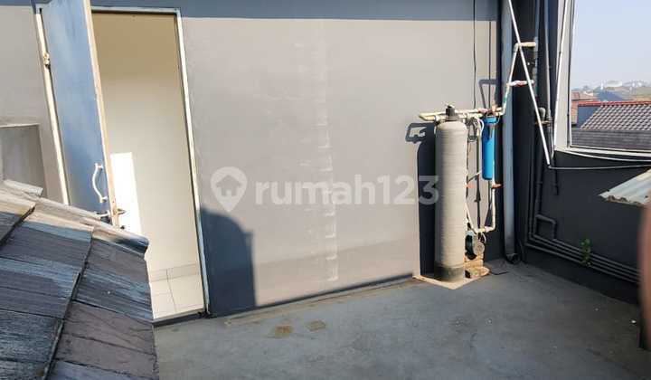 Dijual Ruko 3.5 Lantai di Mainroad Mekar Wangi  2