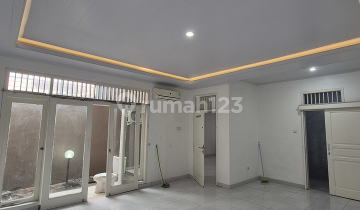 Disewa Rumah Bona Indah 2 Lantai Siap Huni Lokasi Strategis Dekat MRT Disewa Rumah Bona Indah 2 Lantai Siap Huni Lokasi Strategis Dekat MRT