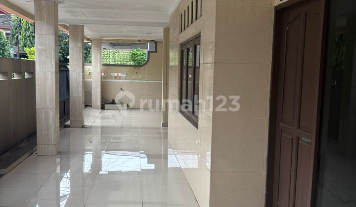 Dijual Cepat Rumah Jatih Asih Pondok Gede Siap Huni Lokasi Strategis Jalan Lebar Dekat Tol Bebas Banjir di Jl. Pulau Matagatik No. A4/10, Jatimakmur, Pondokgede, Kota Bekasi, Jawa Barat, Indonesia, 17413, Jatimakmur SHM 2