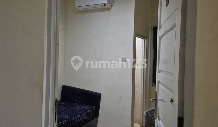 For Sale: Boarding Houses Near UI Depok Campus, Ready to Occupy, Ideal for Strategic Investment, 620.0 m² Freehold Title 2