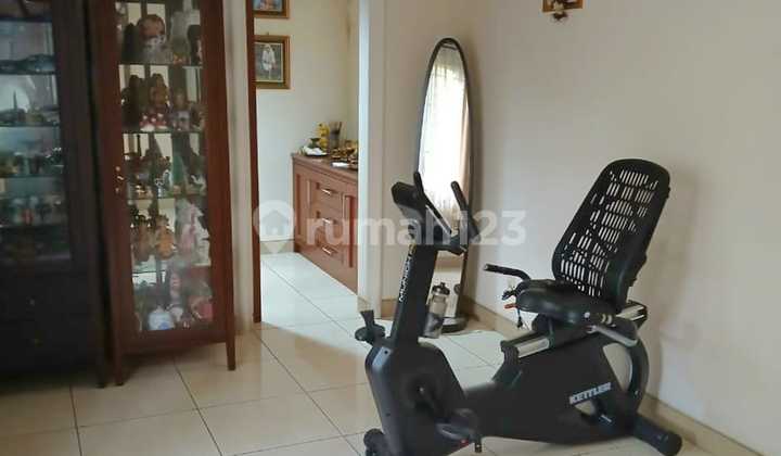 Dijual Rumah Dalam Komplek Warung Buncit Siap Huni Letak Strategis Shm 2