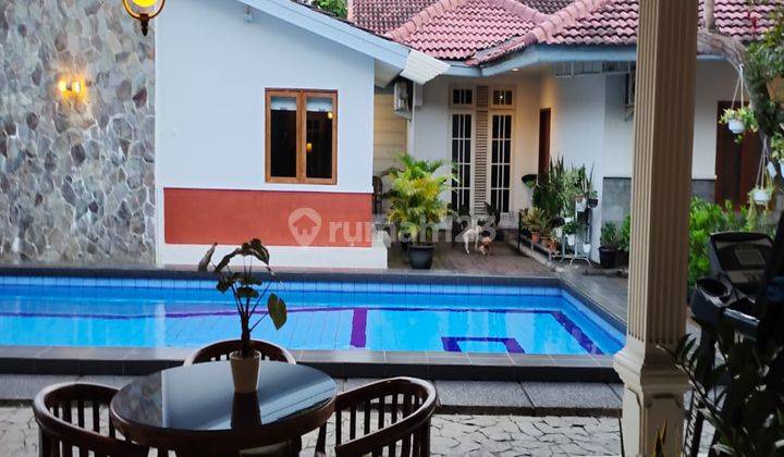  Rumah Bagus Kemang di Jalan Bangka kemang, Kemang SHM - Sertifikat Hak Milik Furnished 2