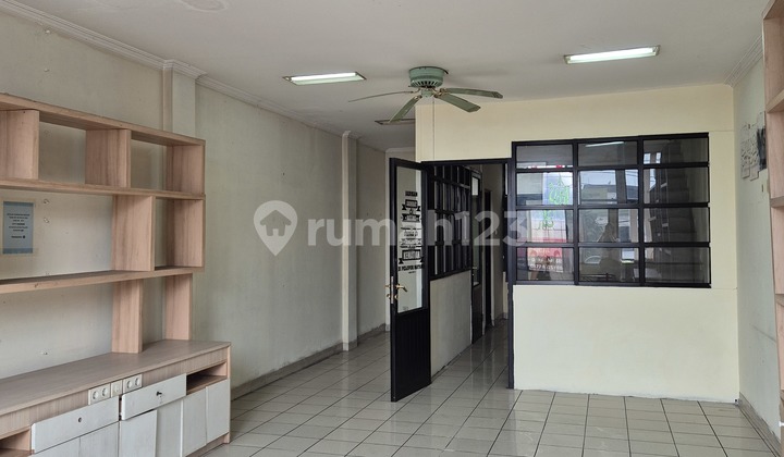 Dijual Ruko 3 Lantai Pondok Pinang Lokasi Strategis Cocok Buat Kantor/Usaha Dekat Pintu Tol Dijual Ruko 3 Lantai Pondok Pinang Lokasi Strategis Cocok Buat Kantor/Usaha Dekat Pintu Tol