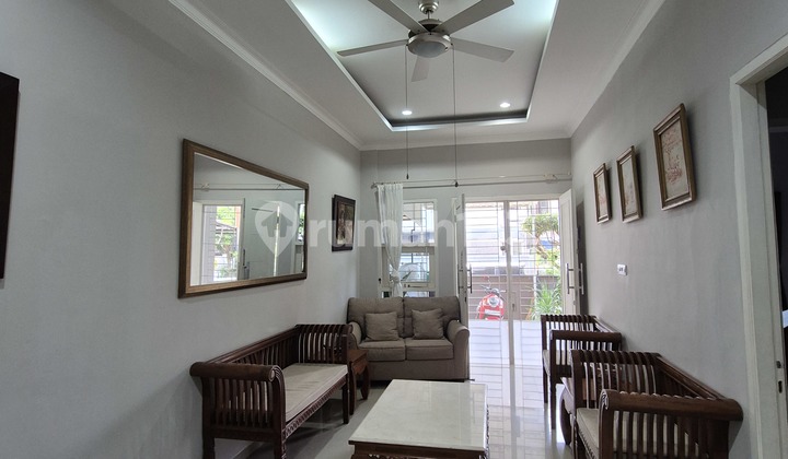 Dijual Rumah Bona Indah 3 Lantai Full Furnished Siap Huni Lokasi Strategis SHM Bagus