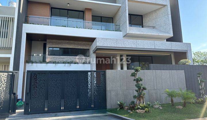 Rumah Mewah Split Pakuwon Indah Dkt Graha Famili Citraland  1