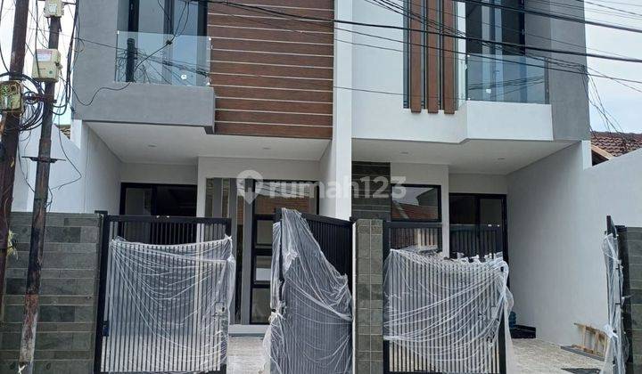 Rumah di Klampis semolo wisma mukti 2 Lantai SHM dkt manyar araya 1