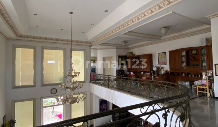 Rumah Mewah Dharmahusada Surabaya Timur 3 Lantai SHM 2
