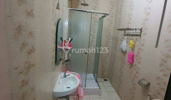 Jual Cepat Rumah 2 Lantai Dekat Stasiun Depok Lama 1