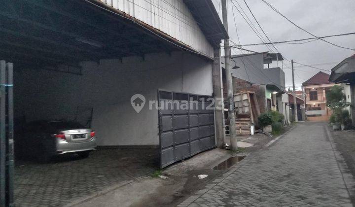 Di jual Gudang Jl. Nangka Meloko tembusan Taman Pondok Jati dan Pergudangan Jemundo & Taman Indah Regency Kletek 2