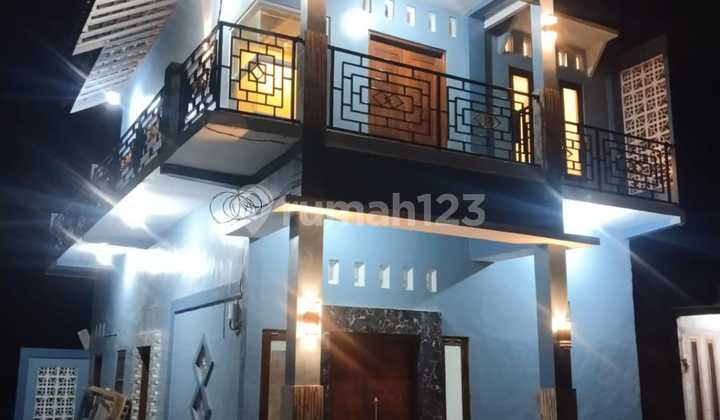 Dijual Rumah Murah Dua Lantai di Paron Ngawi