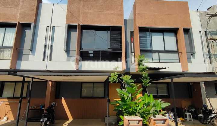 Rumah 2 Lantai Siap Huni Strategis Dekat Stasiun Citayam Rumah 2 Lantai Siap Huni Strategis Dekat Stasiun Citayam