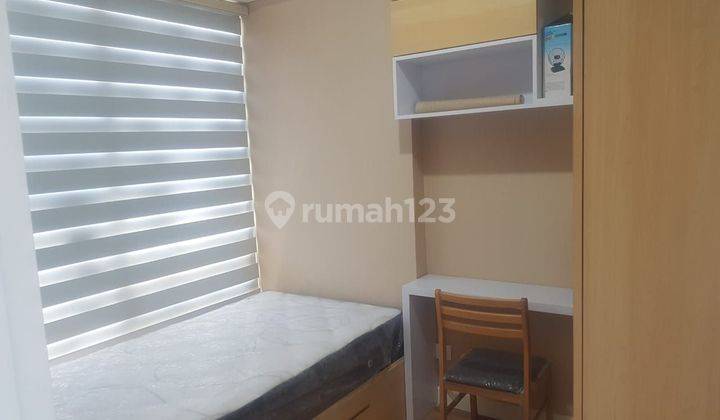 Rumah modern di Dago 2 lantai SHM baguslLt di timur 1