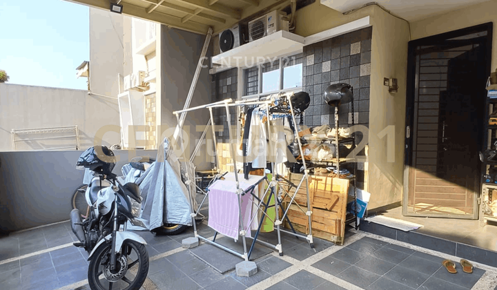 Rumah Minimalis 2 Lantai Di Mekar Wangi  2