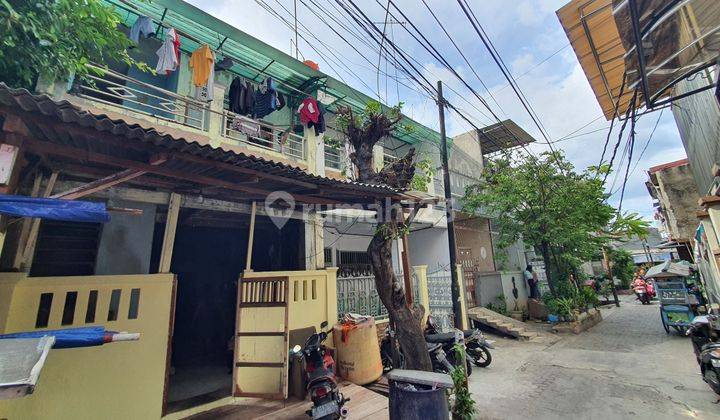 Rumah 2 Lantai Butuh Renovasi Unfurnished SHM Di jual CEPAT 2