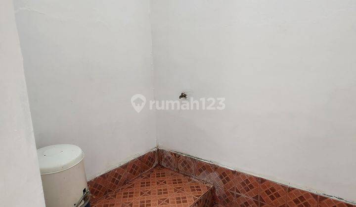 Disewakan Rumah Di Kavling DKI, Pondok Kelapa, Semi Furnished, Murah 2