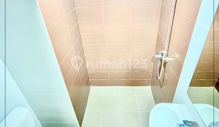 Cheap New Puri Orchard Unit for Rent, Never Occupied 2