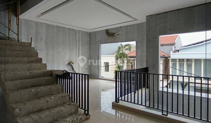 Rumah Di Jakarta Barat Dalam Private Cluster 2