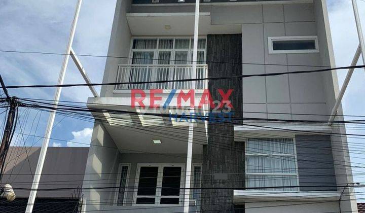 Rumah bagus sangat murah lokasi strategis bangunan baru  1