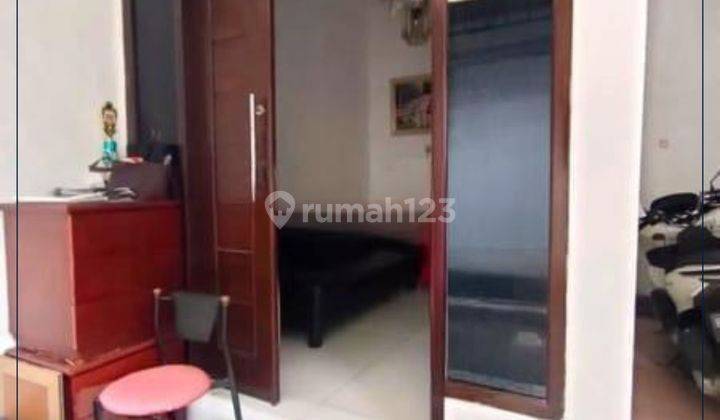 Rumah Bagus 3 Lantai Siap Huni 2