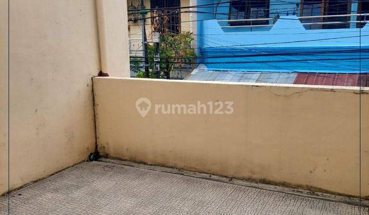 Dijual Cepat Rumah 2 Lantai Di Tanjung Duren 2