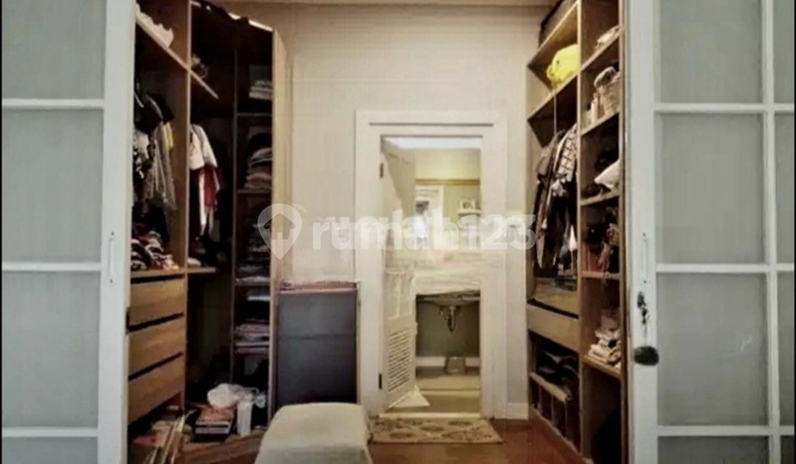 Rumah Full Furnished Rangkap Kantor Full Furnished Dekat Merr